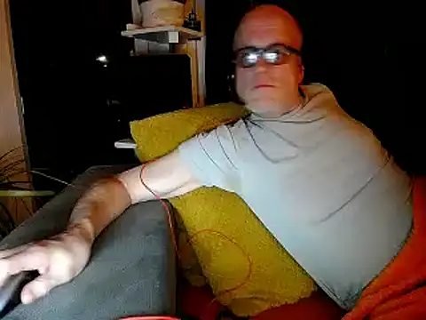 HornyRalfi55 online show from December 26, 2024, 11:13 pm