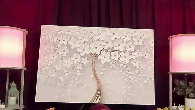 Snapshot of Entitled_Bitch chatting on February 6, 2026, 6:44 pm Entitled Bitch online show from February 6, 2026, 6:44 pm