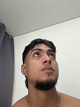 Snapshot of matias_bianco chatting on February 19, 2026, 12:17 am matias bianco online show from February 19, 2026, 12:17 am