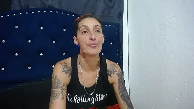 Snapshot of anyu1306 chatting on December 7, 2024, 4:09 am anyu1306 online show from December 7, 2024, 4:09 am