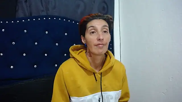 Snapshot of anyu1306 chatting on January 10, 2025, 10:36 pm anyu1306 online show from January 10, 2025, 10:36 pm