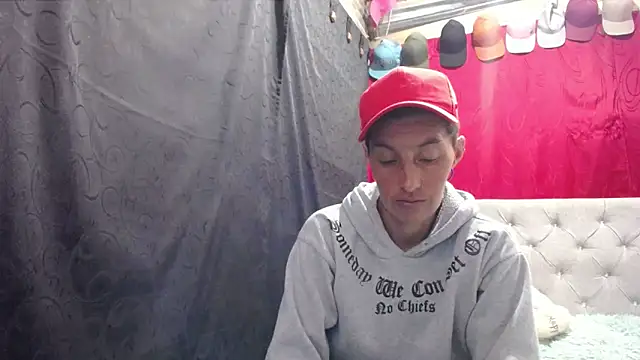 Snapshot of anyu1306 chatting on February 7, 2026, 4:00 pm anyu1306 online show from February 7, 2026, 4:00 pm