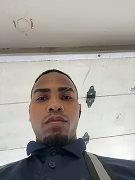 Snapshot of Diosn111 chatting on December 18, 2025, 1:06 pm Diosn111 online show from December 18, 2025, 1:06 pm