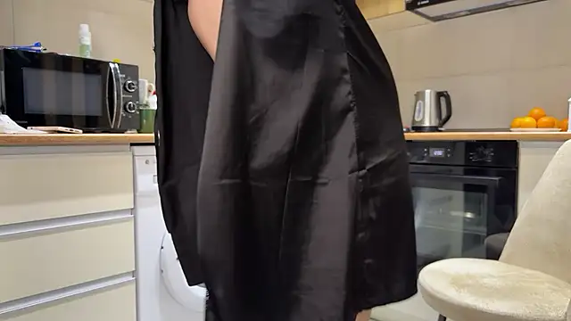 Snapshot of mommy_nadin chatting on February 4, 2026, 4:13 pm mommy nadin online show from February 4, 2026, 4:13 pm