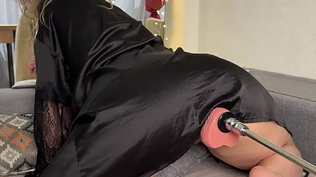 Snapshot of mommy_nadin chatting on February 23, 2026, 8:39 pm mommy nadin online show from February 23, 2026, 8:39 pm