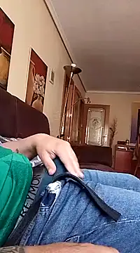 Snapshot of andres1925 chatting on March 18, 2025, 11:08 am andres1925 online show from March 18, 2025, 11:08 am