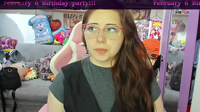 Snapshot of soficammy chatting on February 3, 2026, 10:26 pm soficammy online show from February 3, 2026, 10:26 pm