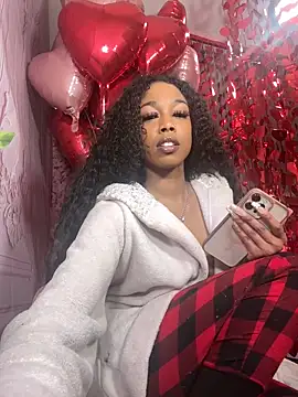 Snapshot of mismialove chatting on February 15, 2026, 9:00 pm mismialove online show from February 15, 2026, 9:00 pm