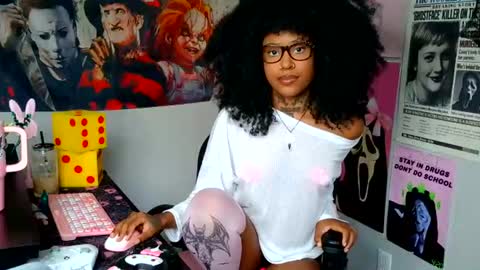 Snapshot of 00spookiebaddie00 chatting on July 29, 2026, 8:29 pm Spookie Baddie online show from July 29, 2026, 8:29 pm