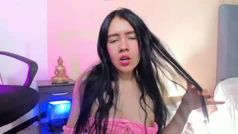 Snapshot of 08alice chatting on April 1, 2026, 1:41 pm Alice online show from April 1, 2026, 1:41 pm