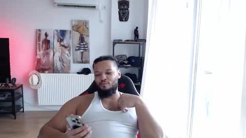 Kingsley online show from November 30, 2025, 10:03 pm