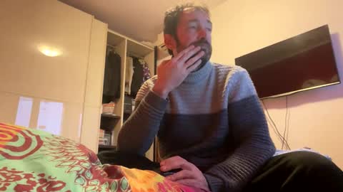 0str0 online show from January 19, 2025, 3:53 pm