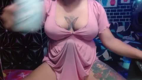  i am trixie im Your Selfsucking Mistress  online show from June 4, 2026, 2:17 am