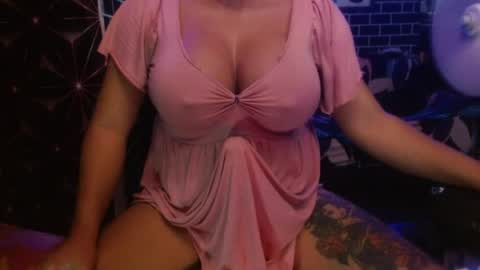  i am trixie im Your Selfsucking Mistress  online show from July 25, 2026, 2:53 am