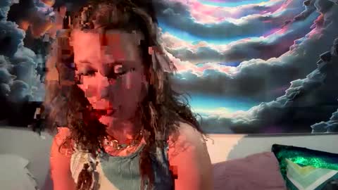 BakxBee online show from April 1, 2026, 7:33 pm