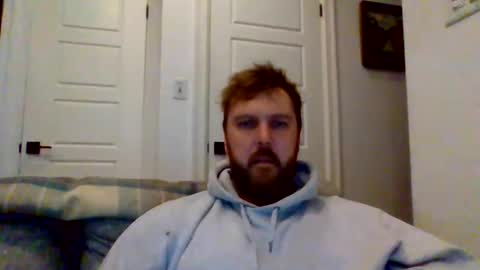 123holt123 online show from January 17, 2025, 4:17 am