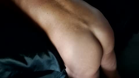 Snapshot of 12captnhook18 chatting on October 13, 2025, 3:17 am 12captnhook18 online show from October 13, 2025, 3:17 am