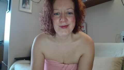 12ennie online show from February 12, 2026, 7:14 am