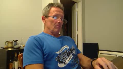 Snapshot of 13glanmorfa chatting on February 23, 2026, 5:38 am 13glanmorfa online show from February 23, 2026, 5:38 am