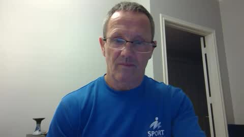Snapshot of 13glanmorfa chatting on May 1, 2026, 1:59 pm 13glanmorfa online show from May 1, 2026, 1:59 pm