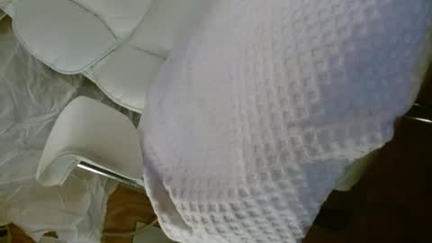 14XXXRomeo online show from July 25, 2026, 4:54 am