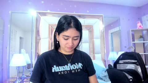 Scarlette  online show from June 6, 2026, 3:11 am