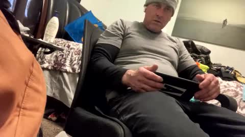 623-302-4866 azlivin online show from February 7, 2026, 10:57 pm