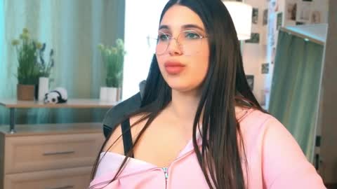 Snapshot of 18_yo_talent chatting on April 11, 2026, 7:45 am Jessica online show from April 11, 2026, 7:45 am