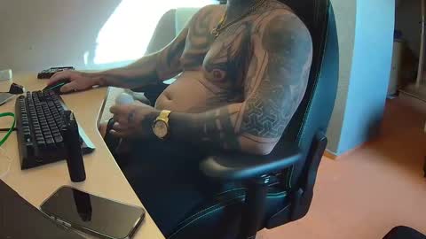 Snapshot of 19andre90 chatting on September 12, 2025, 4:40 pm 19andre90 online show from September 12, 2025, 4:40 pm