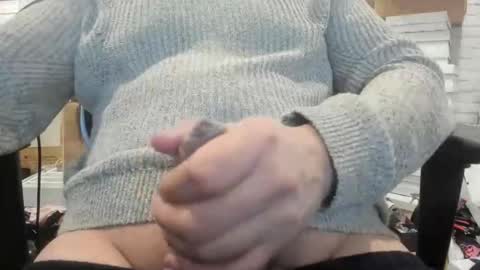 1bigloadasian online show from November 11, 2025, 4:01 am