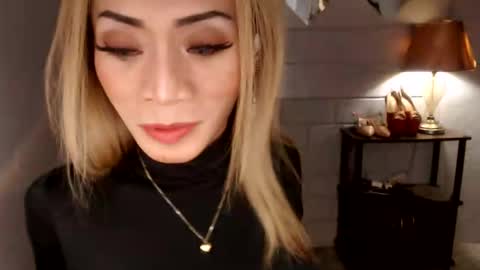 angel online show from April 10, 2026, 7:18 pm