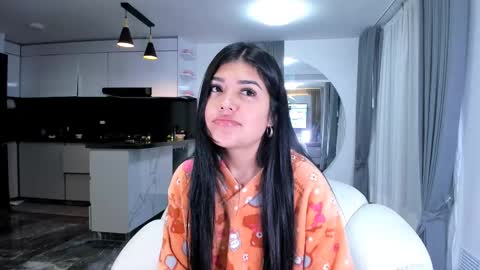 Hello soy bonnie  online show from March 4, 2025, 1:34 am