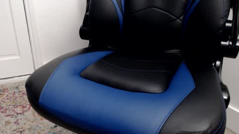 Snapshot of 1dad2plz chatting on February 27, 2025, 11:52 am i erupt if you suck ur nipples 4 me and look at the camera while watching me online show from February 27, 2025, 11:52 am