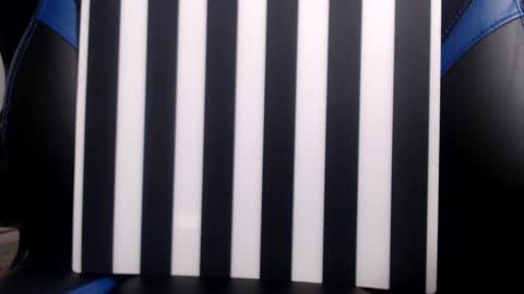 Snapshot of 1dad2plz chatting on March 9, 2025, 2:43 pm i erupt if you suck ur nipples 4 me and look at the camera while watching me online show from March 9, 2025, 2:43 pm