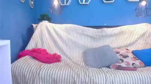 1dahiana online show from July 29, 2026, 2:32 am