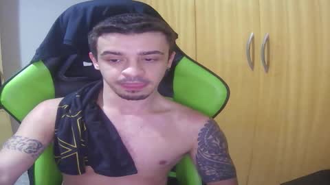 1good_vibes1 online show from February 3, 2026, 6:22 am