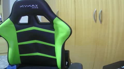 1good_vibes1 online show from February 23, 2026, 4:10 am