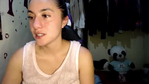 1kandylove online show from October 3, 2025, 1:57 am