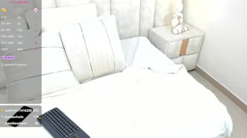 Snapshot of 1m_nahomi chatting on January 5, 2025, 2:08 pm Nahomi online show from January 5, 2025, 2:08 pm