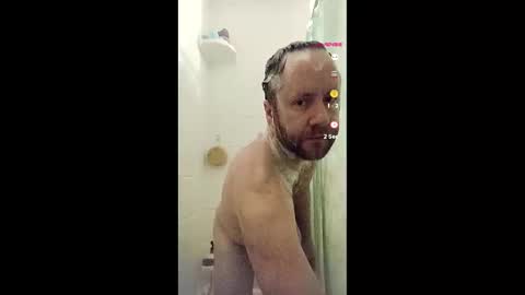 Snapshot of 1machine1guy chatting on October 21, 2025, 11:33 am Clay online show from October 21, 2025, 11:33 am