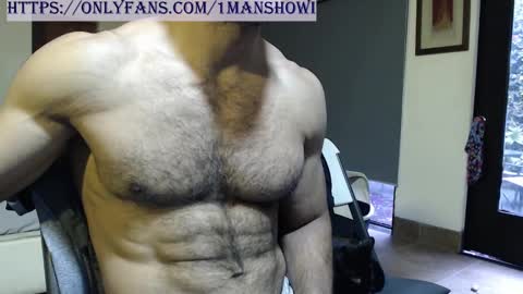1manshow11 online show from March 3, 2025, 11:35 pm