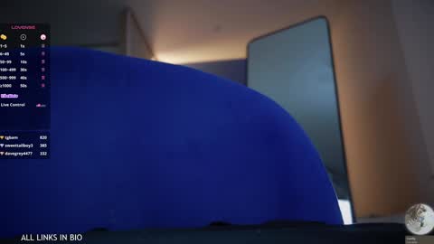 Marie online show from February 3, 2025, 10:00 pm