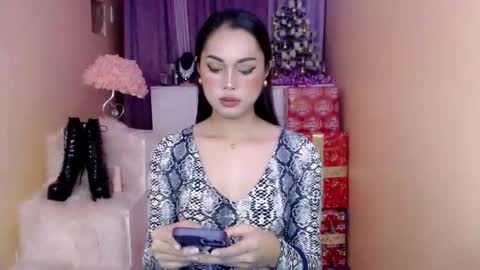 1miracle_tranny online show from December 2, 2025, 12:49 am