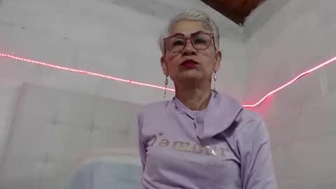 Snapshot of 1miss_monserrate chatting on March 12, 2025, 11:22 pm Miss Monserrate online show from March 12, 2025, 11:22 pm