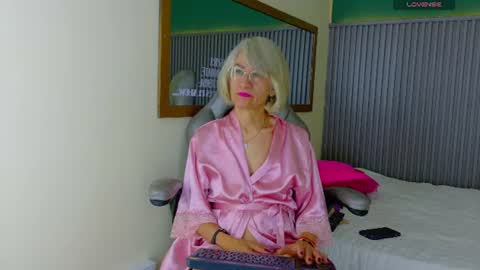 Miss Monserrate online show from June 25, 2026, 1:48 pm