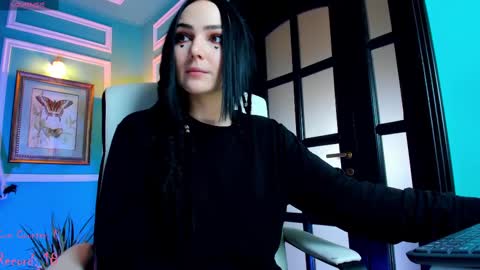 Moona  online show from February 12, 2025, 11:07 am