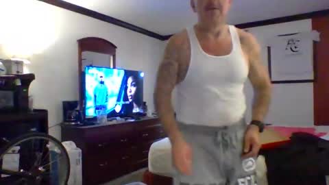 Snapshot of 1nastya8 chatting on April 28, 2026, 4:45 pm TheShyOne18 online show from April 28, 2026, 4:45 pm