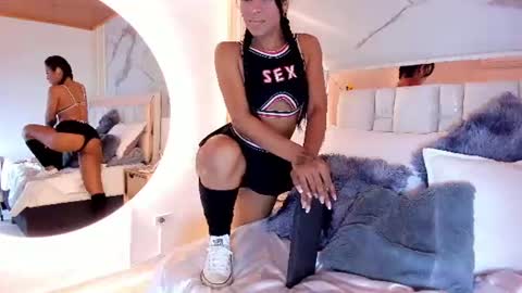 Luisa online show from June 14, 2026, 2:30 pm