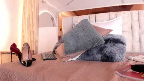 Luisa online show from July 2, 2026, 3:29 pm