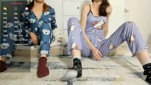 Snapshot of 1nwardly_beauty chatting on April 23, 2026, 7:16 pm molly online show from April 23, 2026, 7:16 pm
